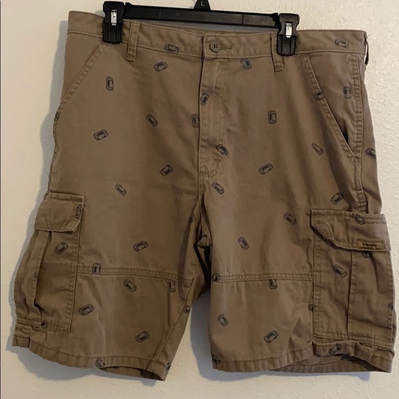 wrangler beer can shorts